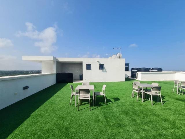 LUXURIOUS FURNISHED 2 BEDROOM APARTMENT