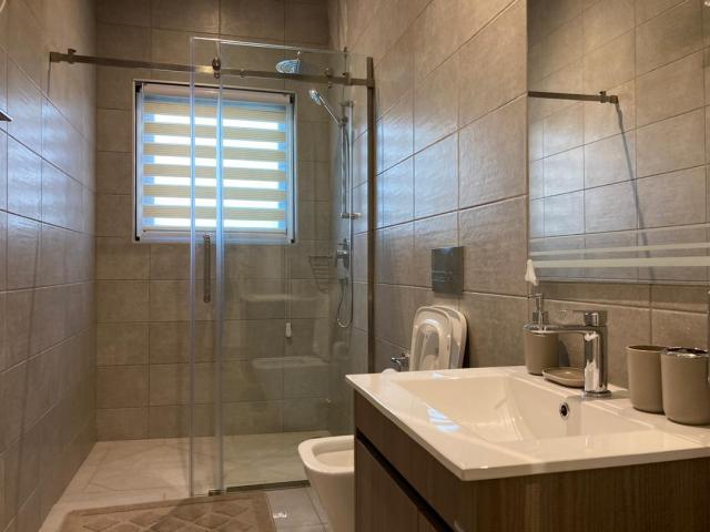 LUXURIOUS FURNISHED 2 BEDROOM APARTMENT